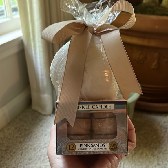 Yankee Candle Pink Sands Sea Shell and 12 Tea Lights - Picture 12 of 15